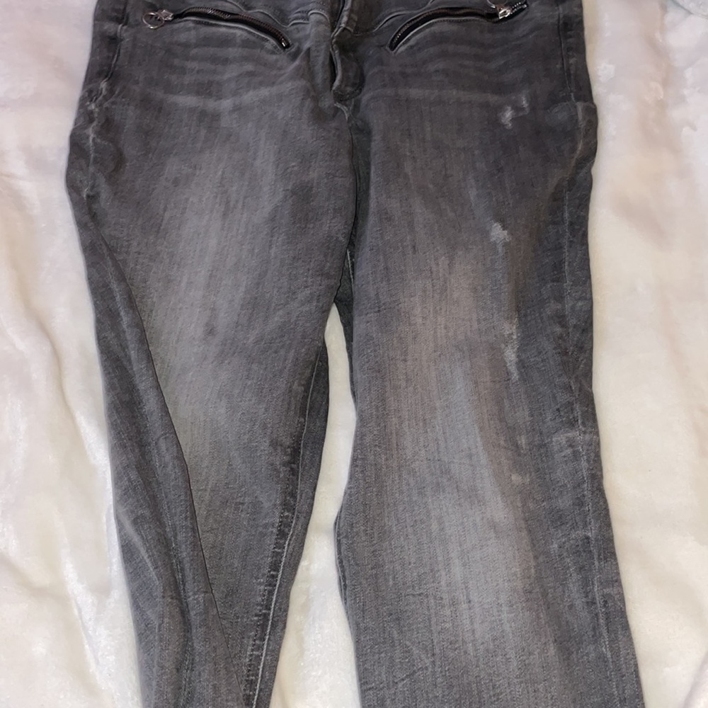 Express Jeans - Picture 3 of 5